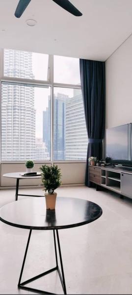 Sky Suites klcc At kl